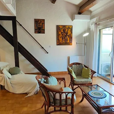 Haven Of Peace With A Lovely Furnished Terrace Apartment Saint-Raphael (Var)